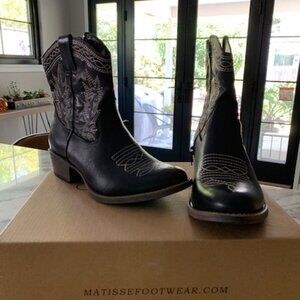 6.5M BLK Matisse Boots